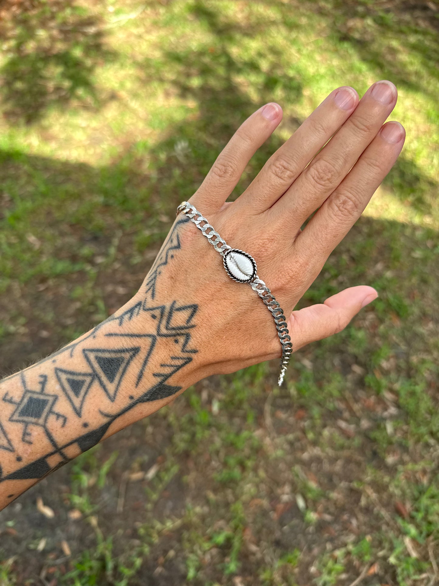Cowrie Curb Chain Bracelet