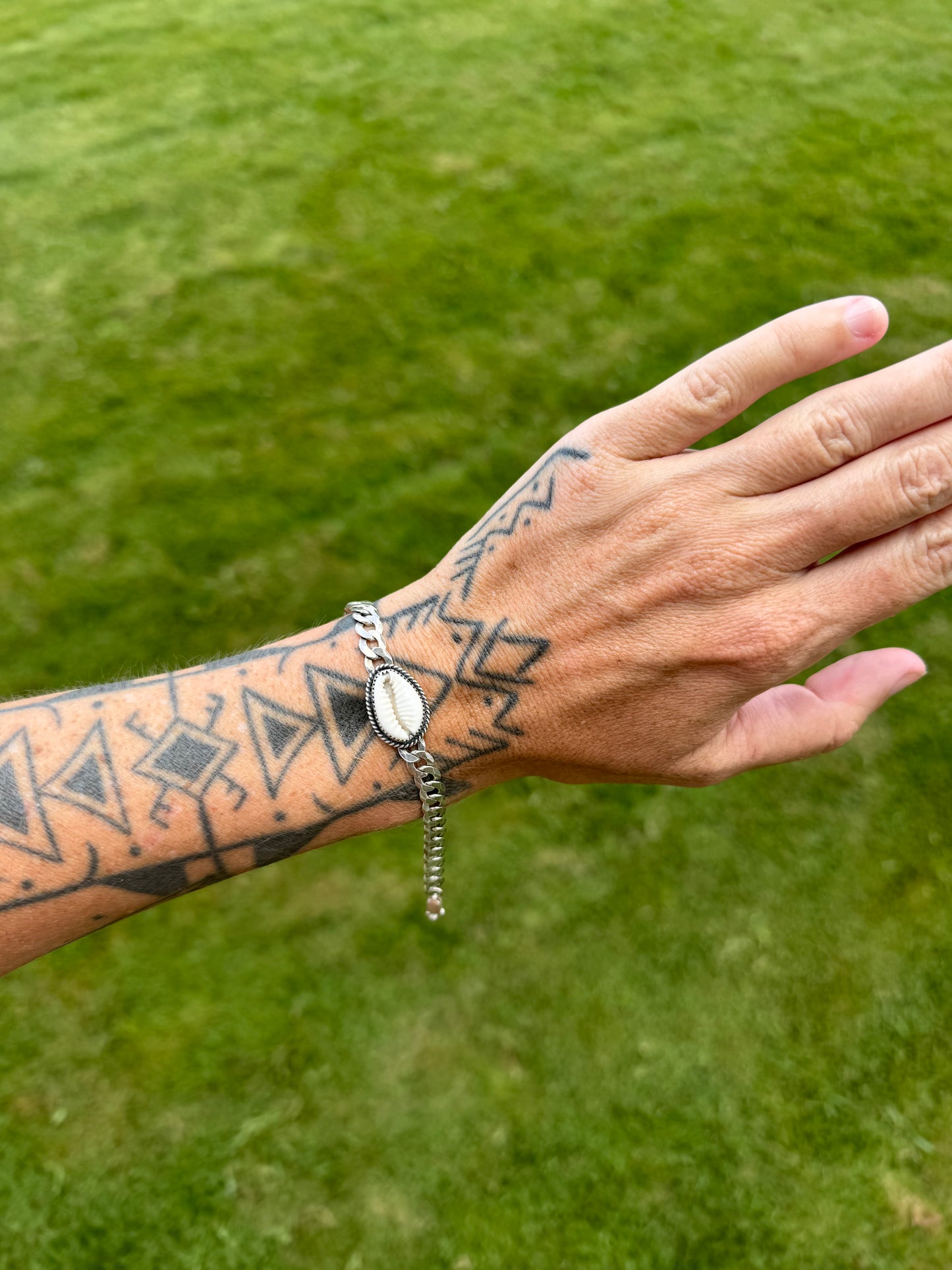 Cowrie Shell Curb Chain Bracelet